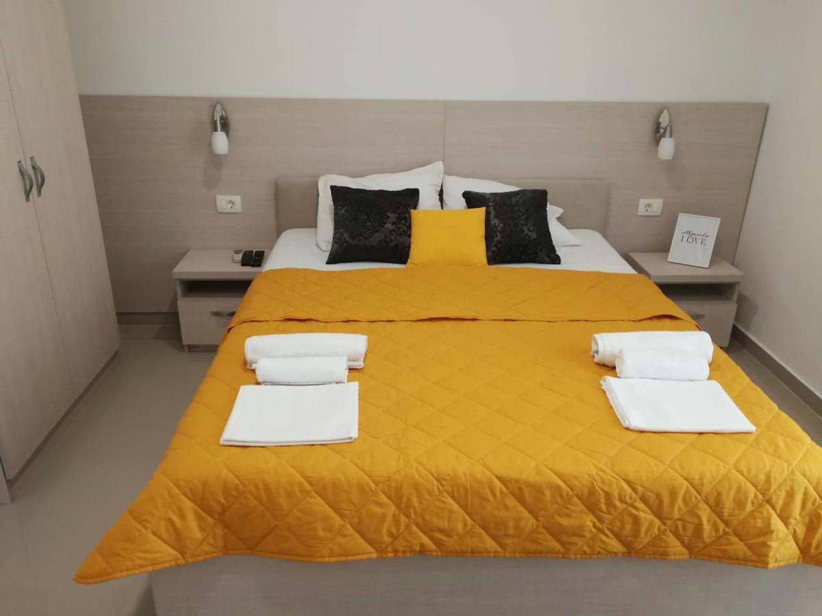 Apartments Familia Budva Exterior photo