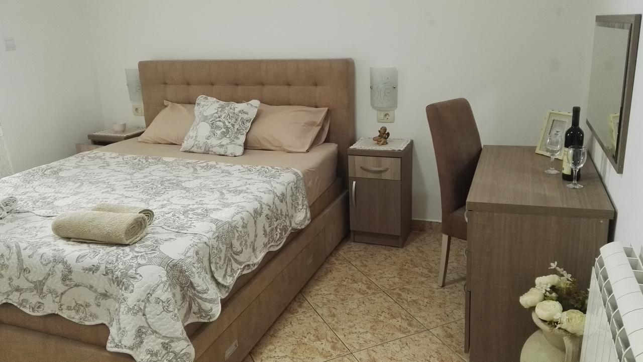 Apartments Familia Budva Exterior photo