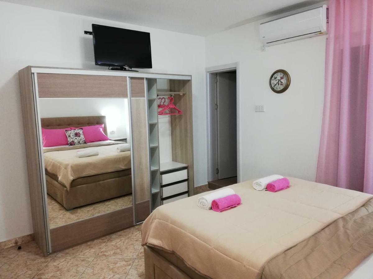 Apartments Familia Budva Exterior photo
