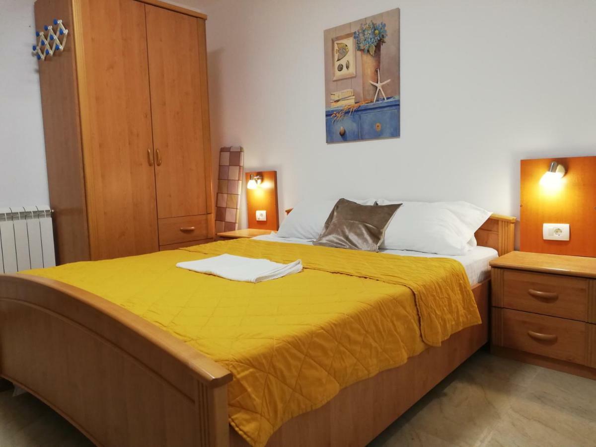 Apartments Familia Budva Exterior photo