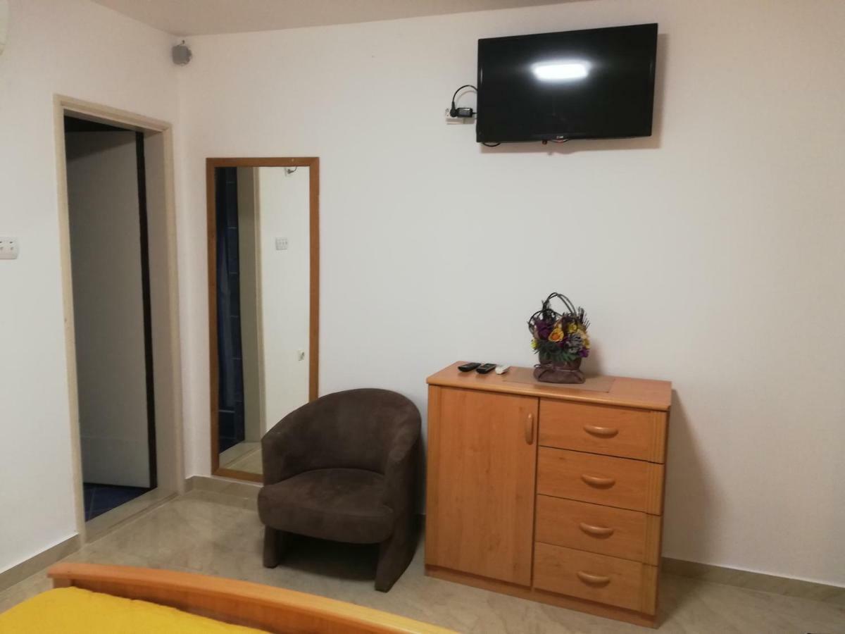 Apartments Familia Budva Exterior photo